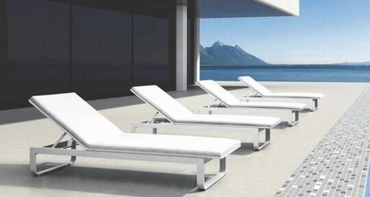 Mẫu Ghế Hồ Bơi Đẹp