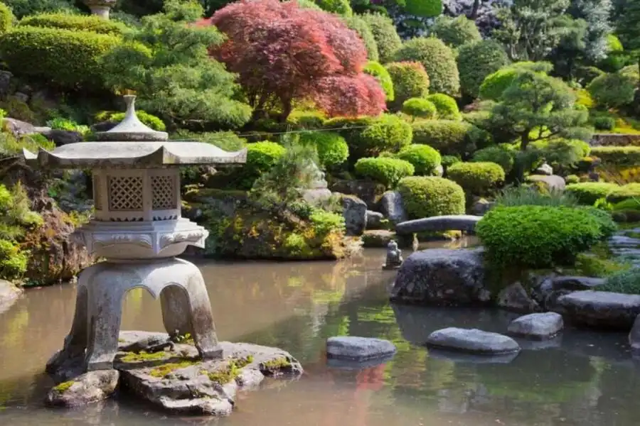 Kiểu tiểu cảnh Trung Quốc thường đậm chất lịch sử và phong cách truyền thống