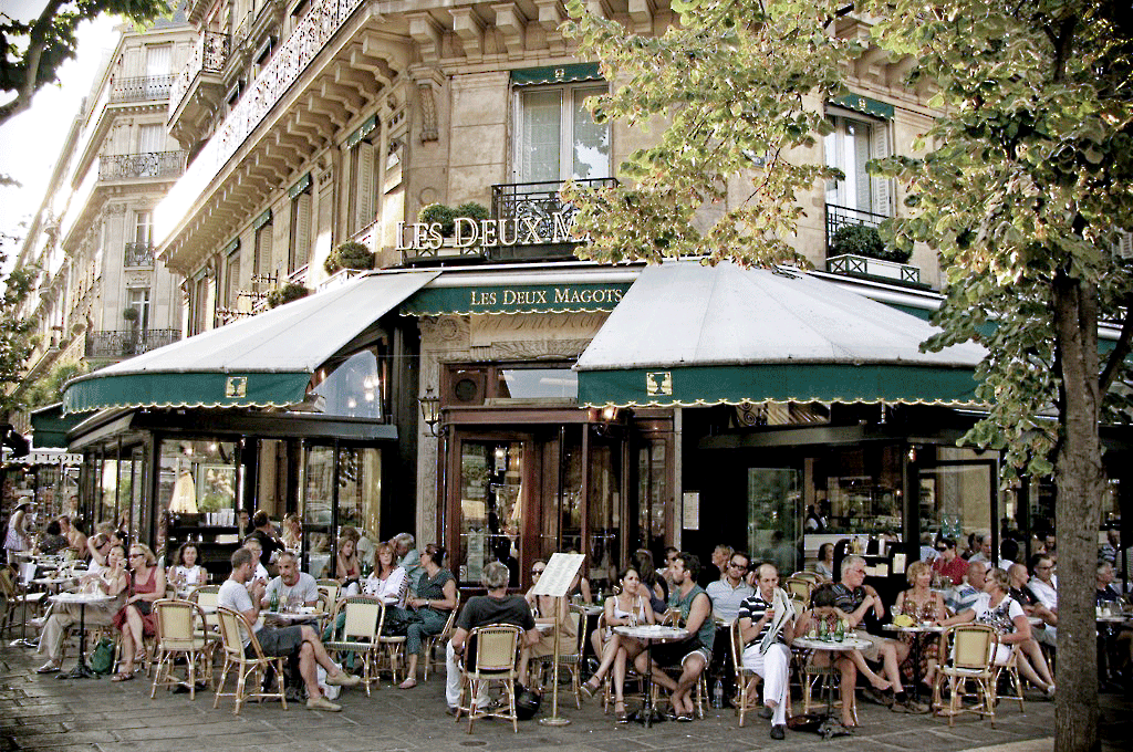 Dau Chi La Mot Bo Ban Ghe Ban Ghe Cafe Xep Gap