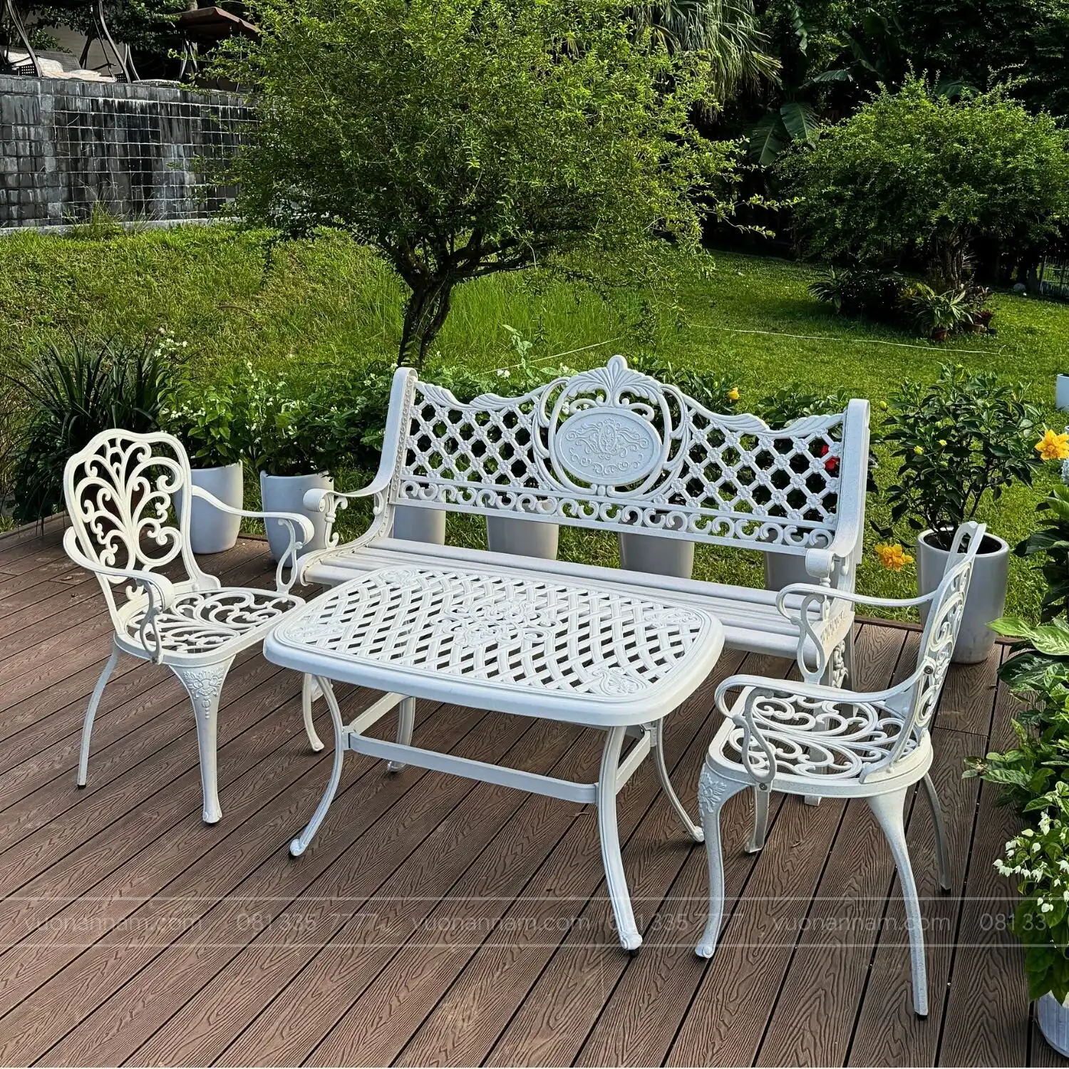 Bộ ghế công viên bằng nhôm đúc sơn tĩnh điện cực kì bền