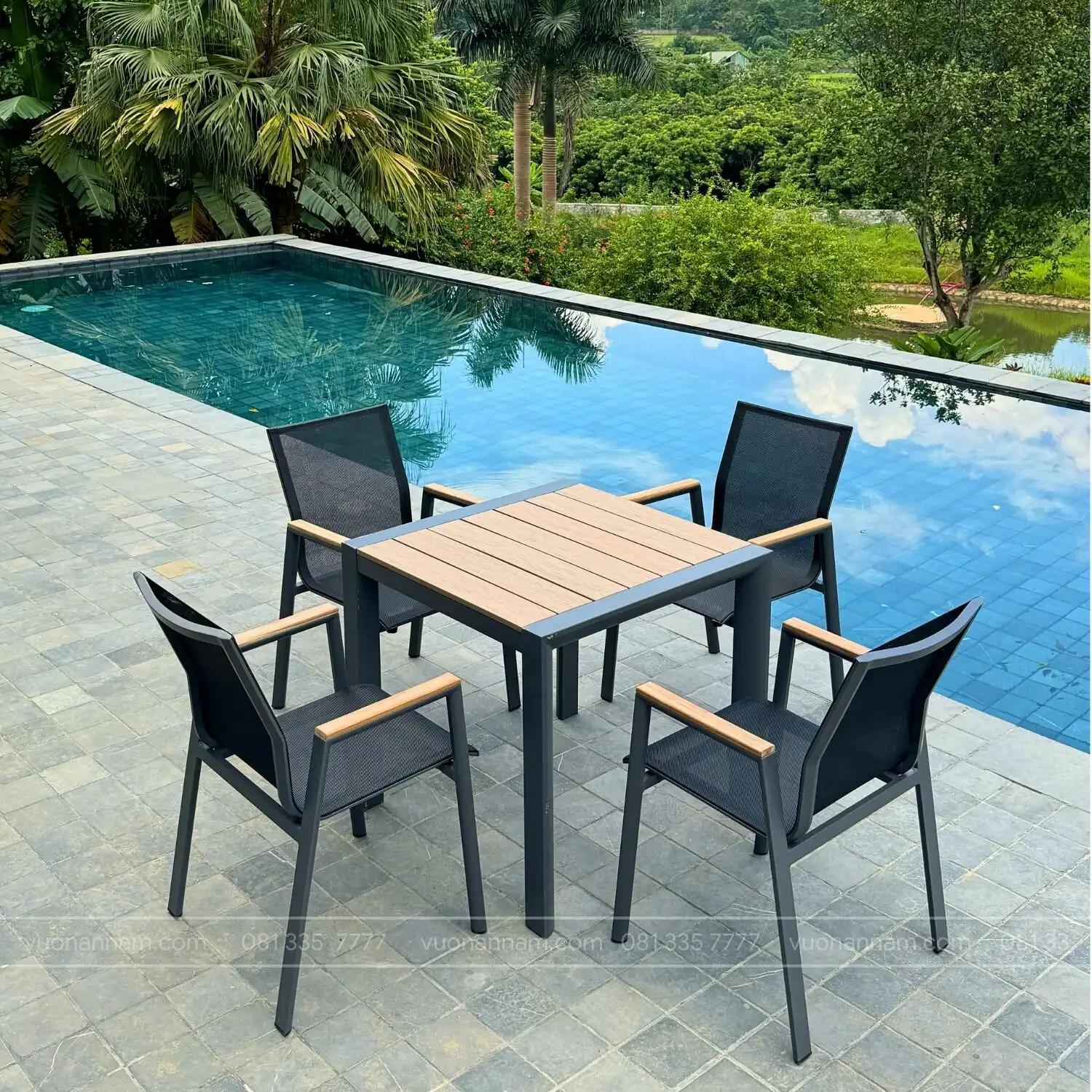 Bộ bàn ghế sân vườn BTL-BT (5)