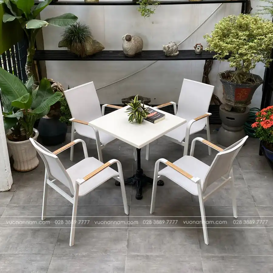 Bộ bàn ghế ngoài trời BTL-01T