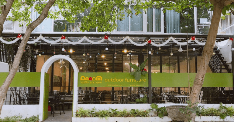 Showroom bàn ghế sân vườn tại Hồ Chí Minh của Vườn An Nam