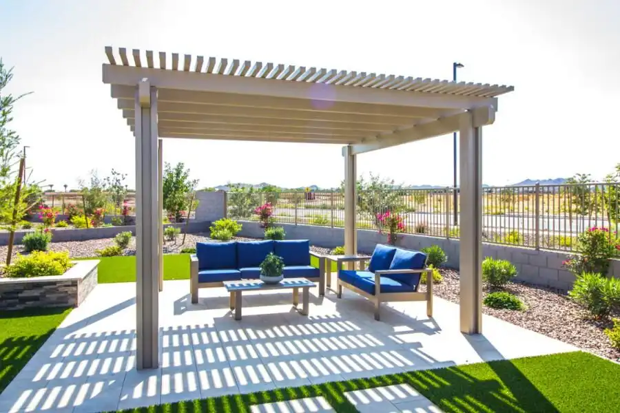 Pergola không chỉ là một phần trang trí, mà còn là một đầu tư hữu ích để nâng cao chất lượng cuộc sống và giá trị của ngôi nhà