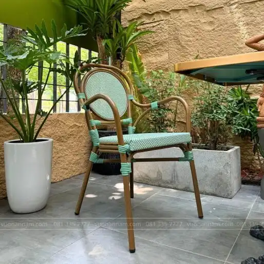 Ghế Cafe thanh lịch và hiện đại