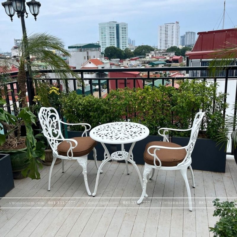 Bộ bàn ghế ban công BG10-D60T màu trắng bàn D60cm