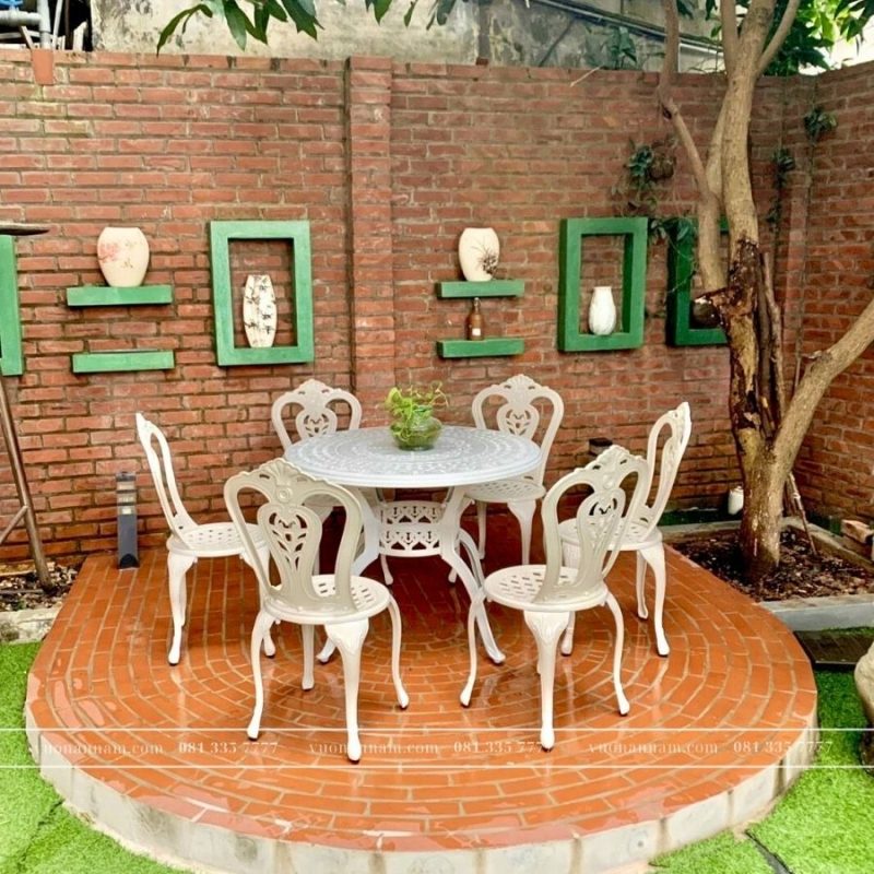 Bộ bàn ghế sân vườn BG02-D100T 6 ghế màu trắng