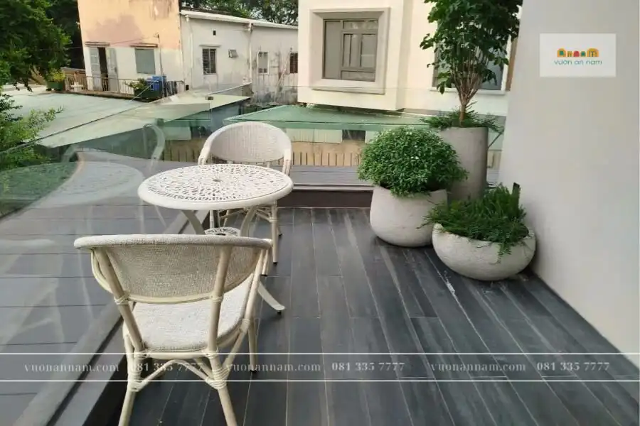 Bộ bàn 2 ghế phù hợp với không gian ban công
