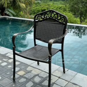 Alternative view of Bộ bàn ghế sân vườn BG-05VM màu nâu bàn vuông 94cm