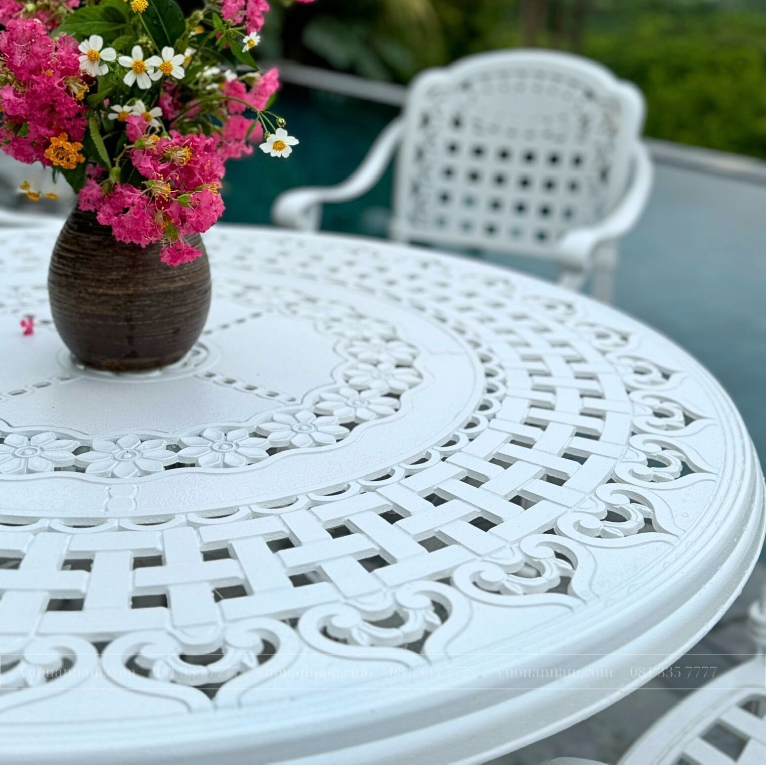 Bộ bàn ghế nhôm đúc BG-04T màu trắng bàn D100cm - Ảnh 3