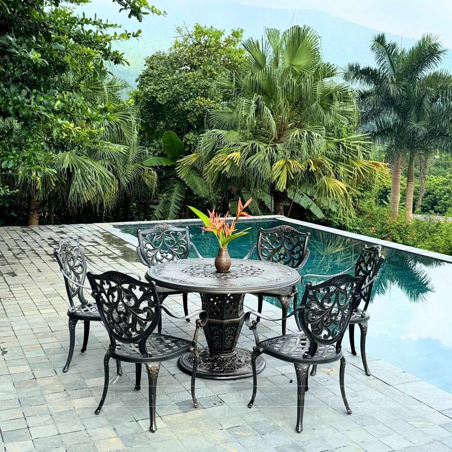 Bộ bàn ghế sân vườn màu nâu 6 ghế BG-22TN