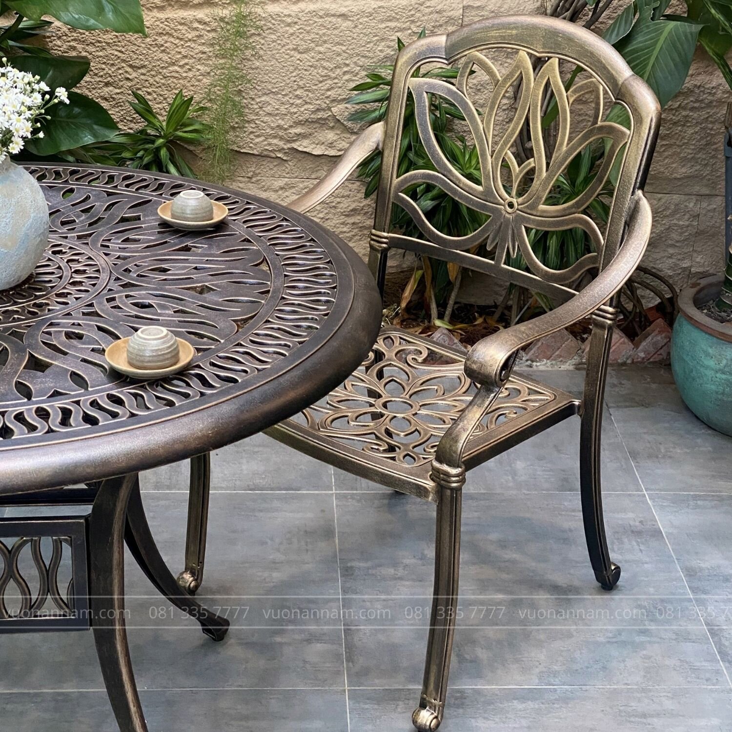 Bộ bàn ghế sân vườn nhôm đúc BG-03N1 màu nâu bàn D100cm - Ảnh 3