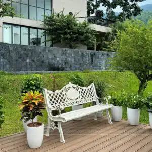 Alternative view of Ghế công viên nhôm đúc màu trắng GCV-06T