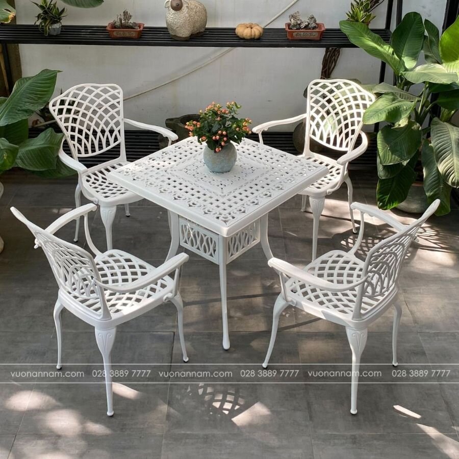 Bộ bàn ghế sân vườn BG15-V80T màu trắng bàn vuông 80cm