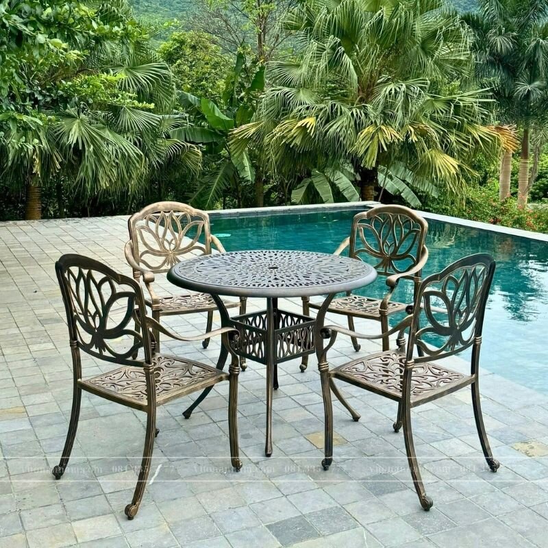 Bộ bàn ghế sân vườn nhôm đúc BG-03N1 màu nâu bàn D100cm