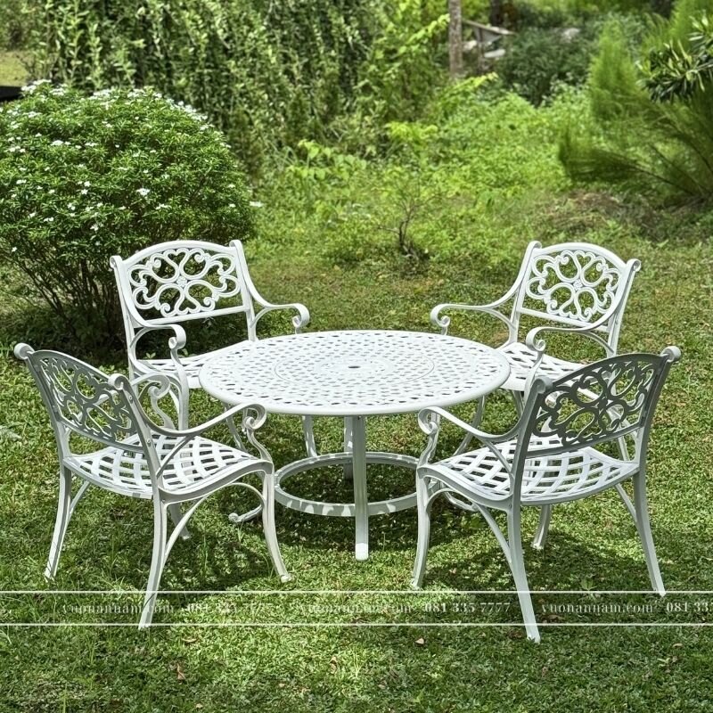 Bộ bàn ghế sân vườn BG-23T màu trắng bàn D100cm