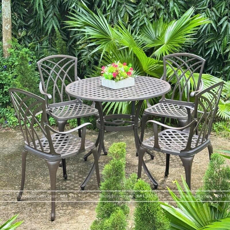 Bộ bàn ghế sân vườn BG18-D85C màu cát bàn D85cm