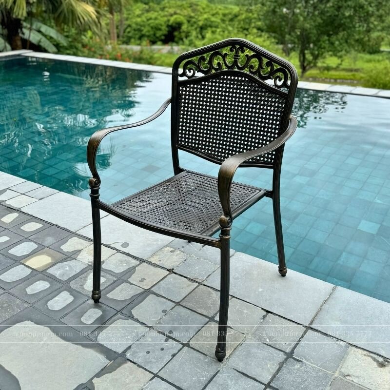 Bộ bàn ghế sân vườn màu nâu 6 ghế BG-05TN - Ảnh 2