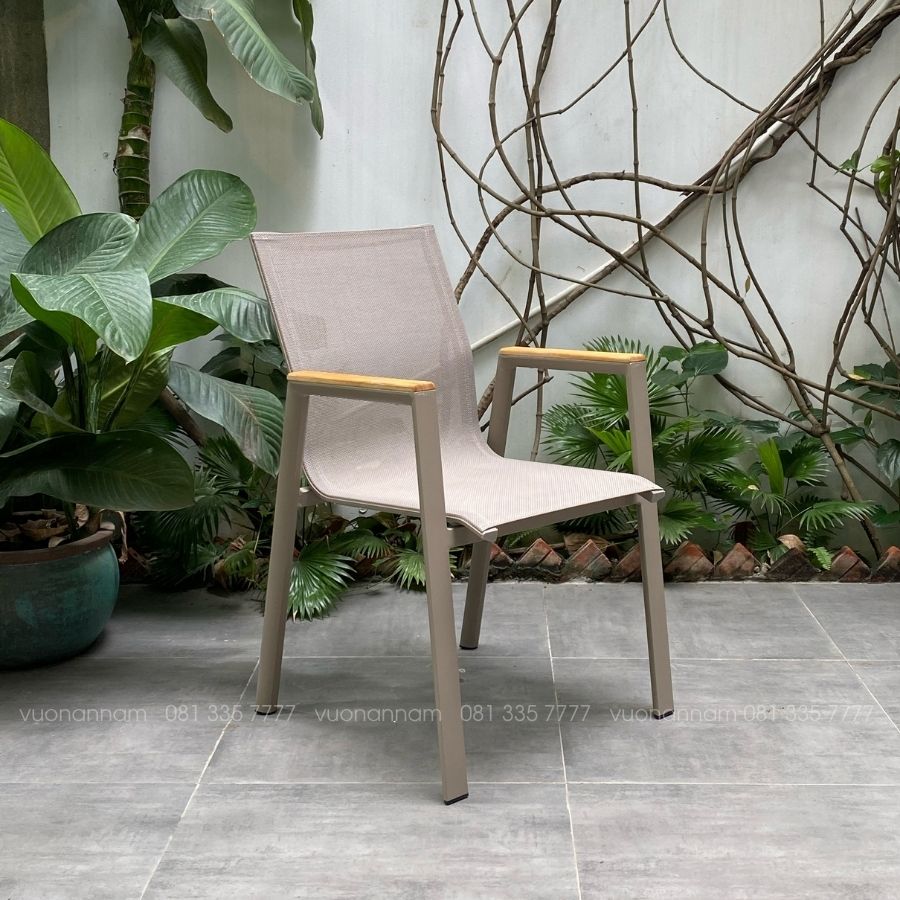 chất liệu textilene cho ghế cafe ngồi êm thoáng