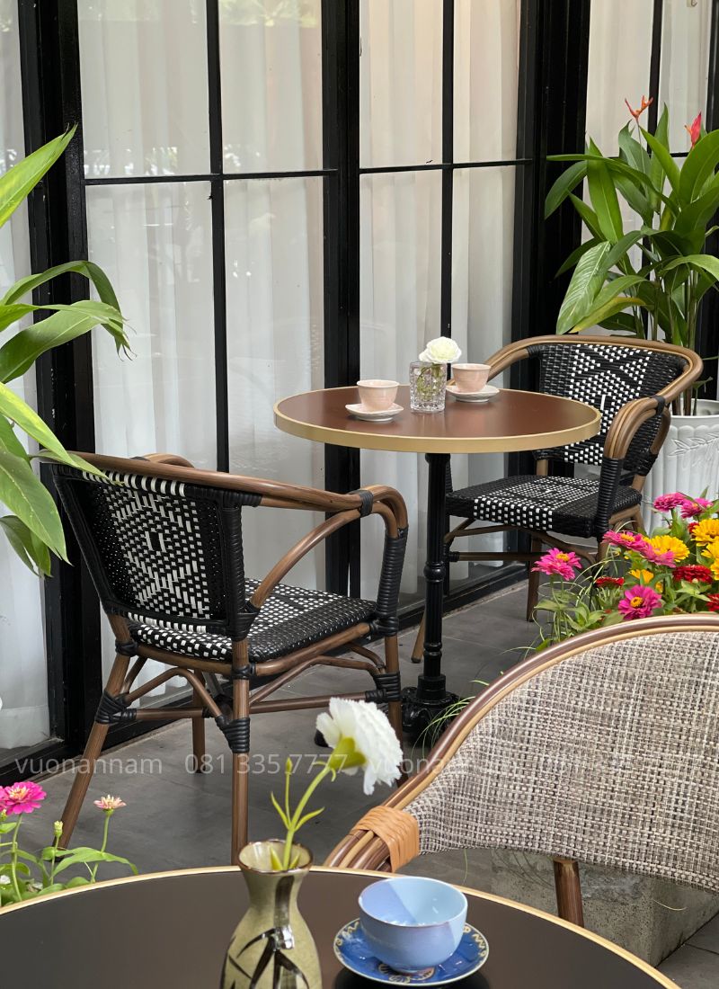 Bộ bàn ghế cafe sân vườn BCF-02 với khung nhôm sơn tĩnh điện và lưới Textilene kháng nước