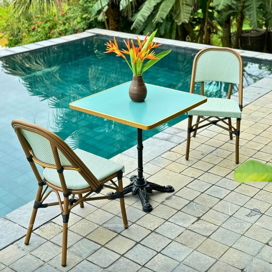Bộ bàn ghế ban công BC-15X khi kết hợp cùng bàn vuông