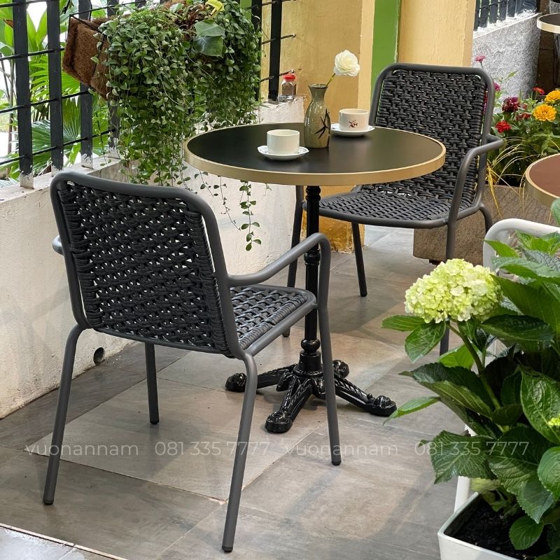 Bộ bàn ghế ban công BC-031 thiết kế 2 ghế và 1 bàn