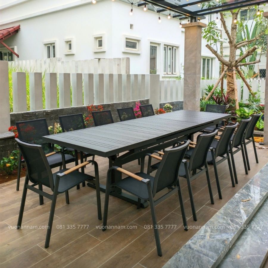 Bộ bàn ghế textilene 1 bàn kéo dài thông minh và 12 ghế