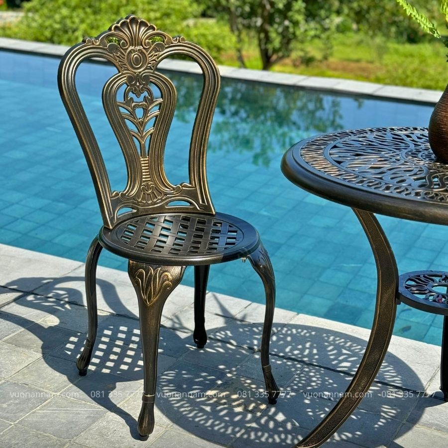 Bộ bàn ghế ngoài trời nhôm đúc BG-02M bàn mặt đá D60cm