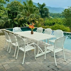 màu trắng mang đến vẻ đẹp độc đáo rất riêng cho không gian ngoài trời