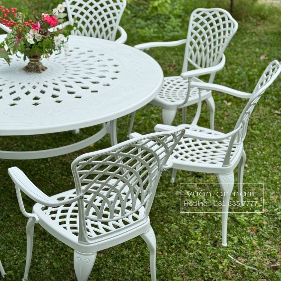 Bộ bàn ghế sân vườn BG-D150 bàn tròn 8 ghế