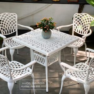 Bộ bàn ghế sân vườn BG-V80 bàn vuông 4 ghế