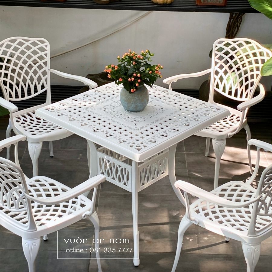 Bộ bàn ghế sân vườn BG-V80 bàn vuông 4 ghế