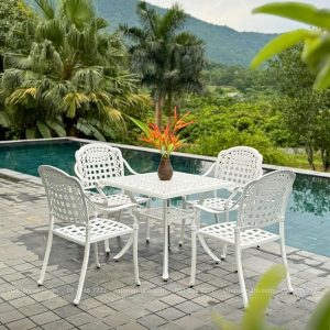 Bộ bàn ghế sân vườn BG04-V80 bàn vuông D80cm