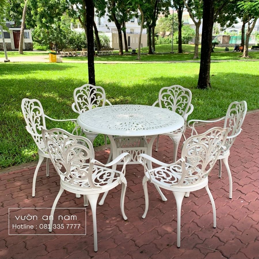 Bộ bàn ghế sân vườn BG11-D100 bàn tròn D100cm