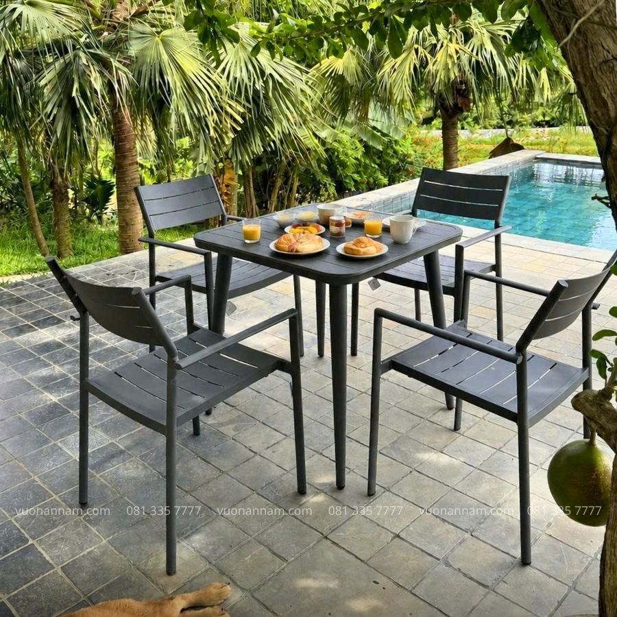 Bộ bàn ghế sân vườn BN-VX phù hợp cho những khu nghỉ dưỡng sang trọng