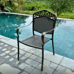 Bộ bàn ghế sân vườn màu nâu 6 ghế BG-05CNN