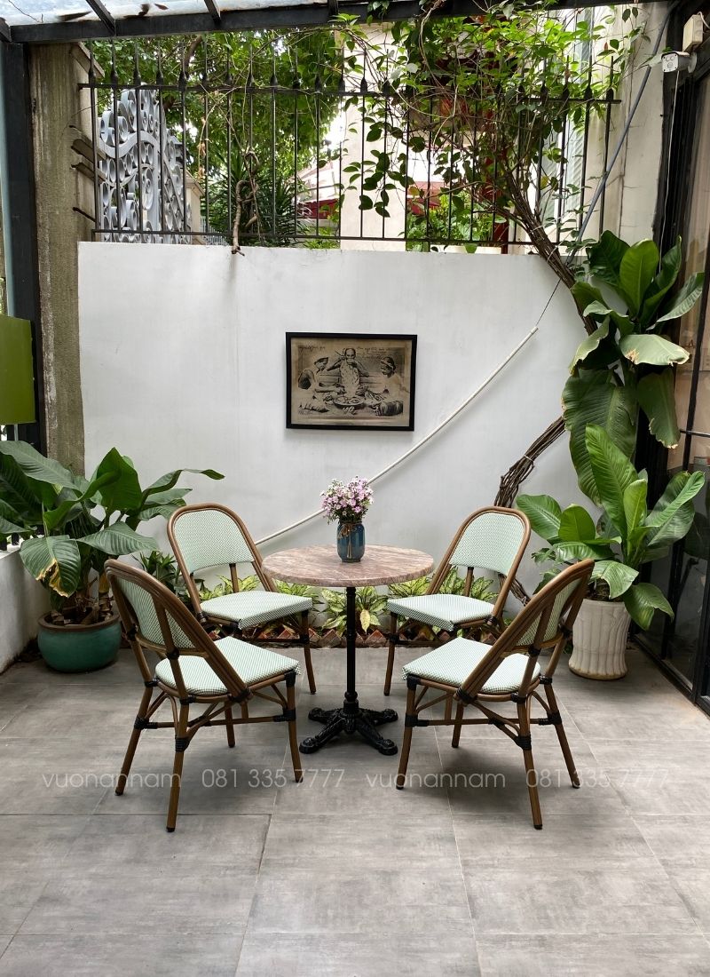 Bộ bàn ghế cafe ngoài trời BTL-GC15X gồm 4 ghế và bàn tròn