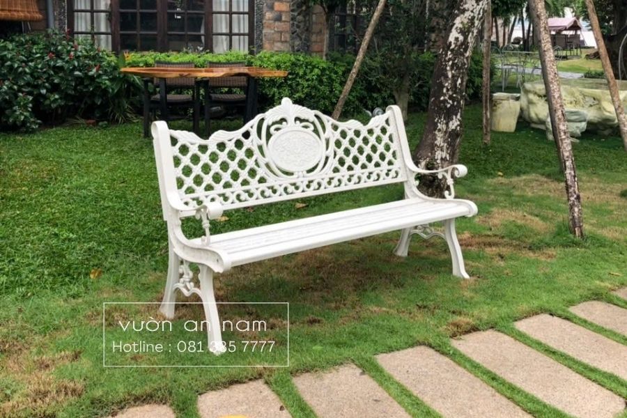 Ghế công viên nhôm đúc màu trắng