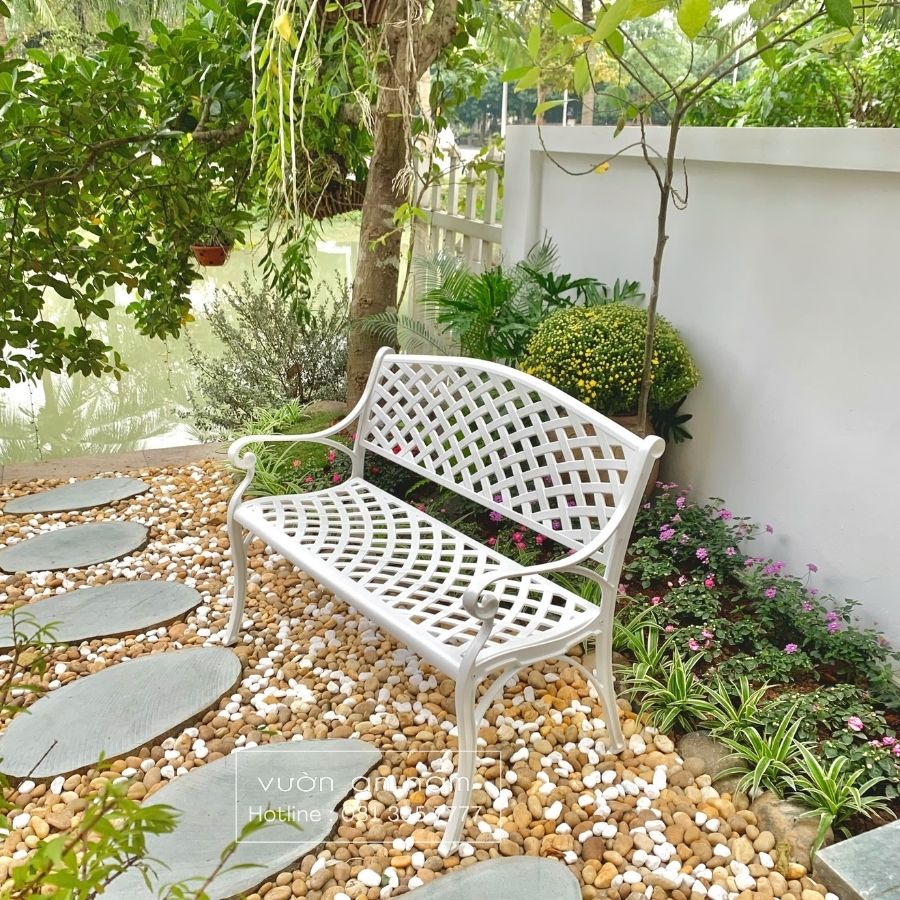 Ghế công viên nhôm đúc màu trắng ngọc trai