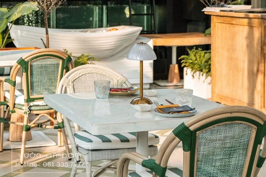 Mẫu ghế cafe bistro tân cổ điển cho nhà hàng, quán cafe