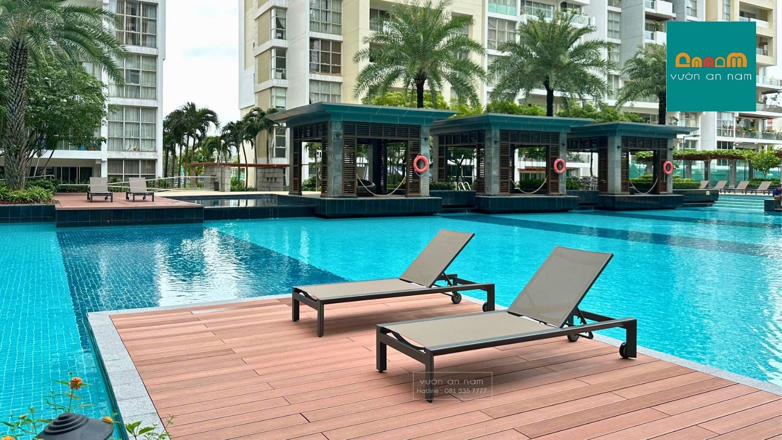 Ghế hồ bơi GL-13 có bánh xe di chuyển tiện lợi