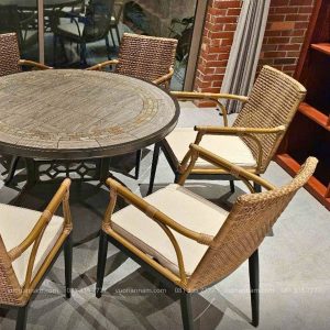 Bộ bàn ghế ngoài trời BGM01-D120M bàn tròn mặt đá D120cm